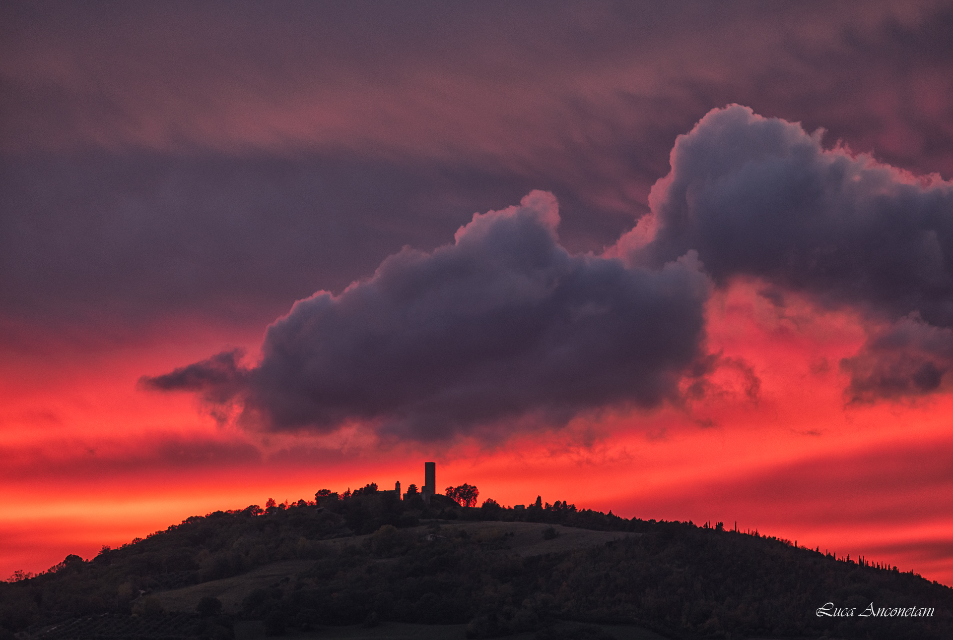 sunset colors italy san severino marche pitino hills red, Anconetani Luca