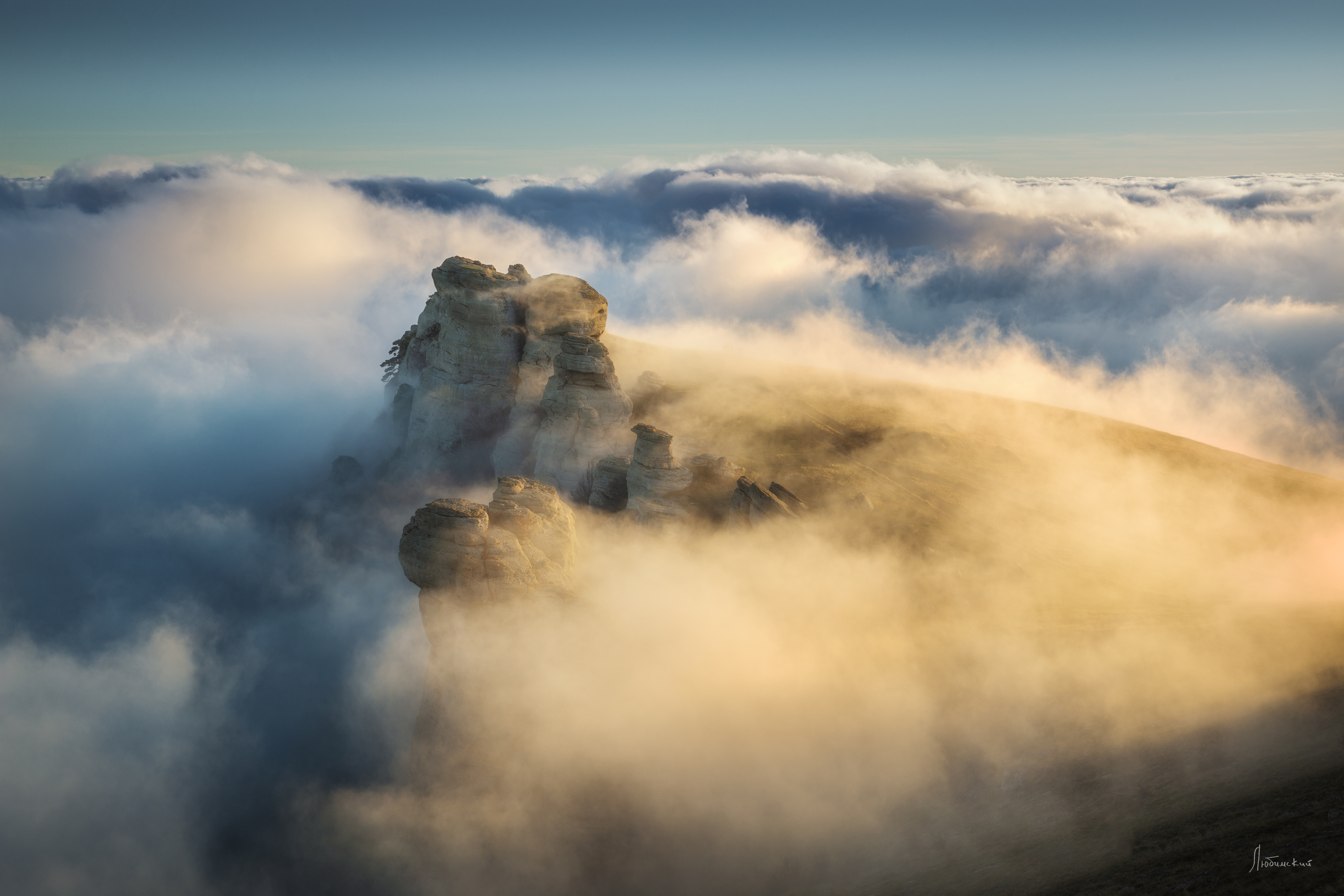 крым, алушта, закат, туман, скалы, пейзаж, демерджи, аленга, горы, фототур, Любимский Роман