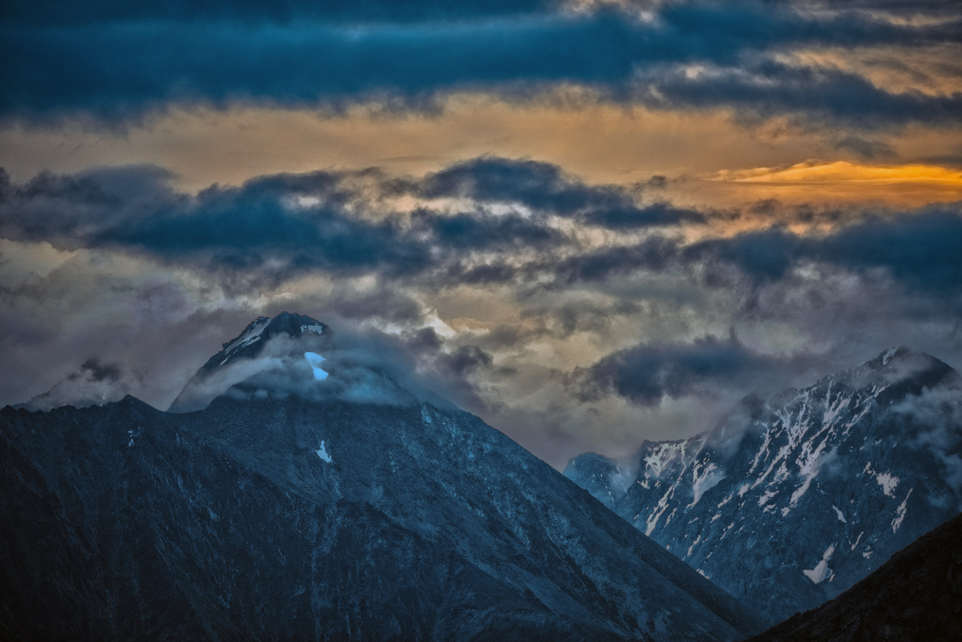 , Усанин Максим