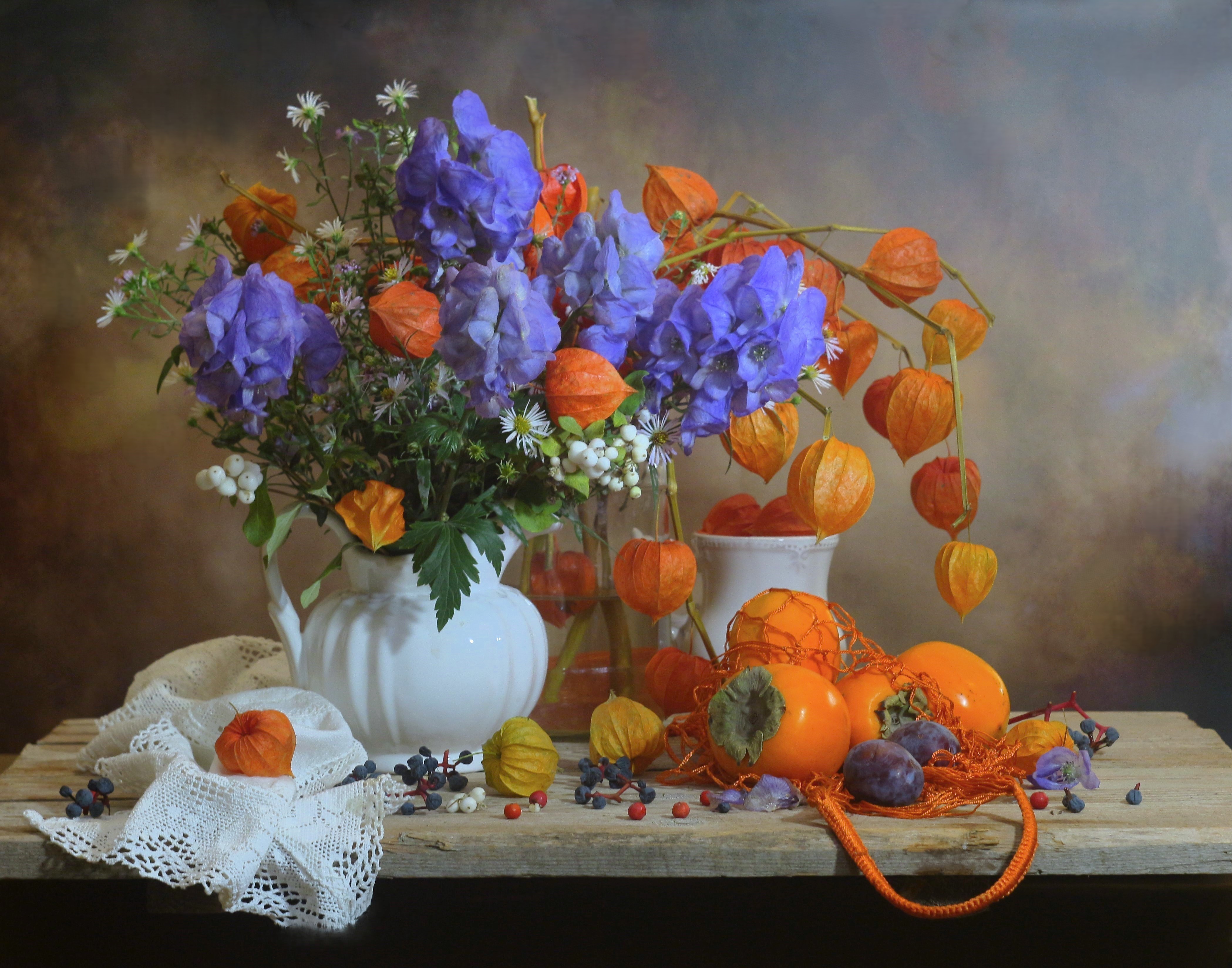 , Людмила Хрусталева*