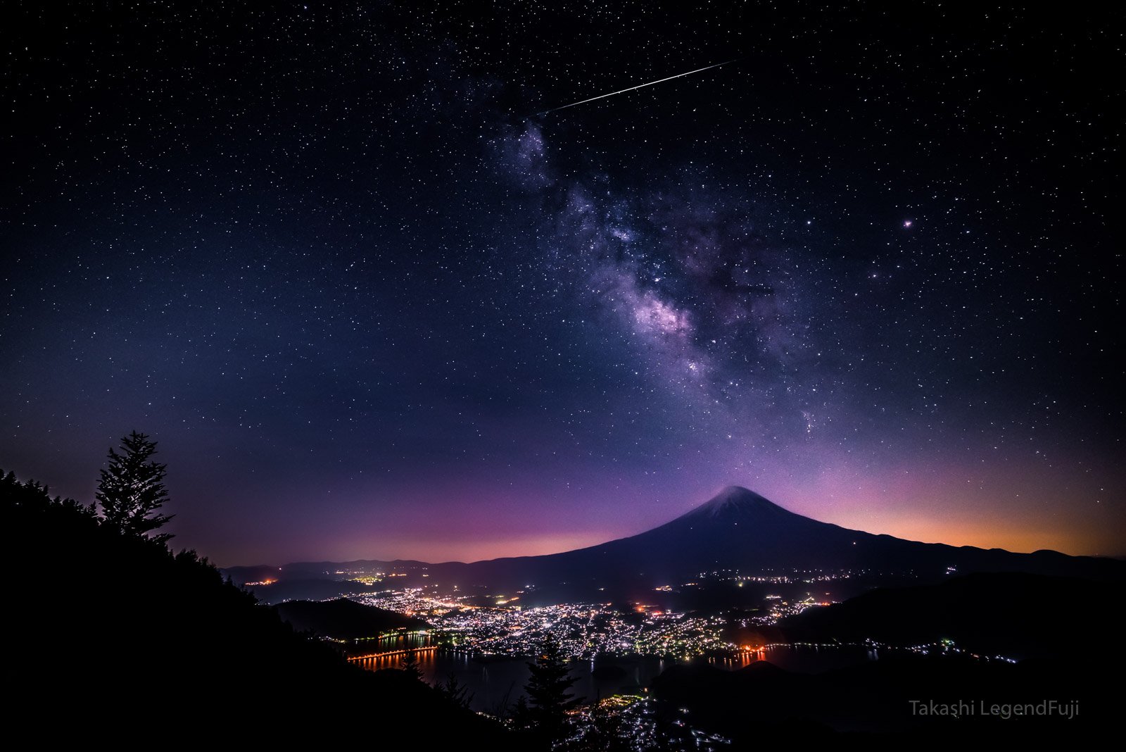 fuji,mountain,japan,milky way,galaxy,star,shooting star,beam,sky,blue,purple,night, Takashi