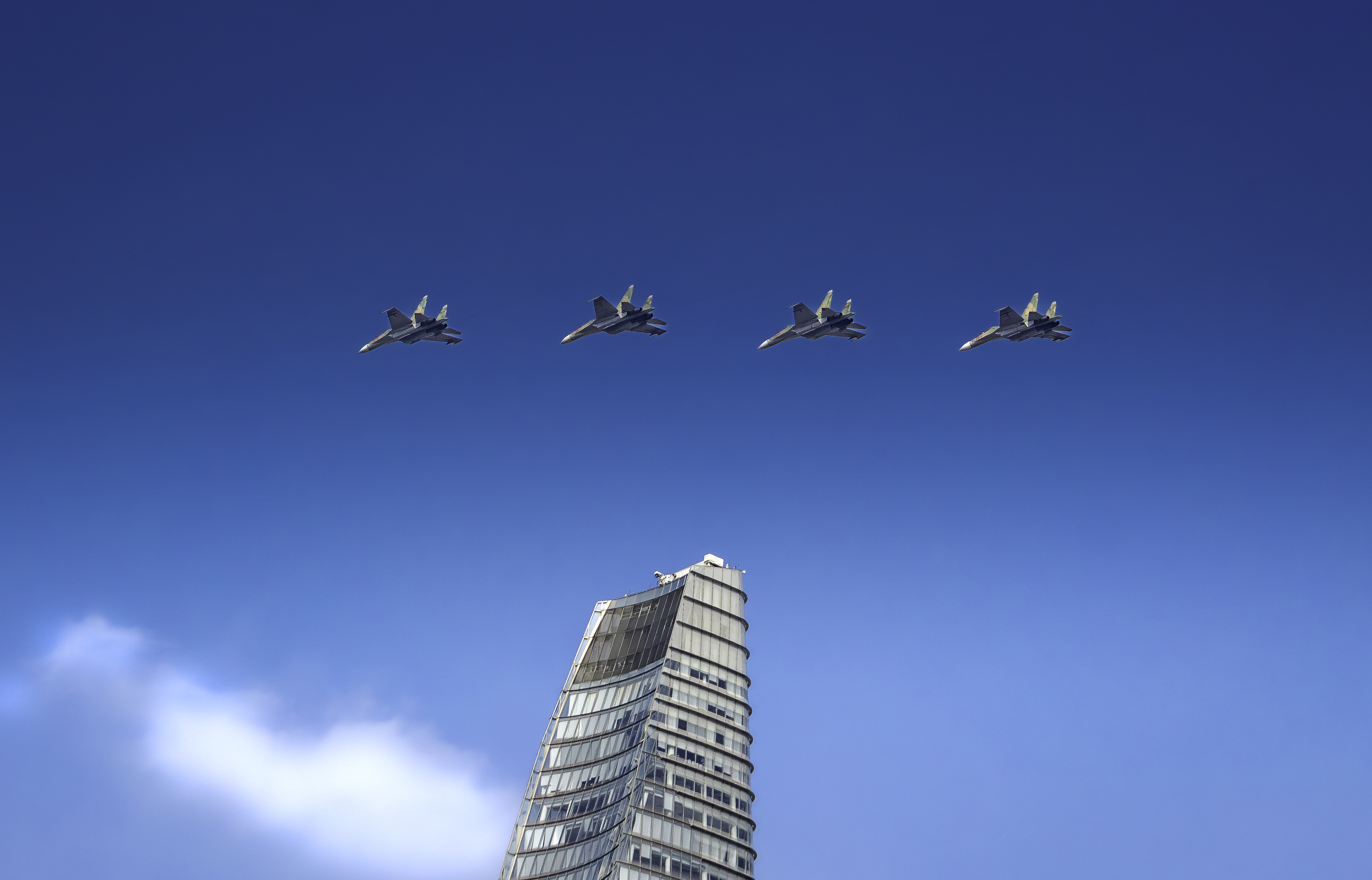 fighter hochiminh vietnam show sky , Do Trung