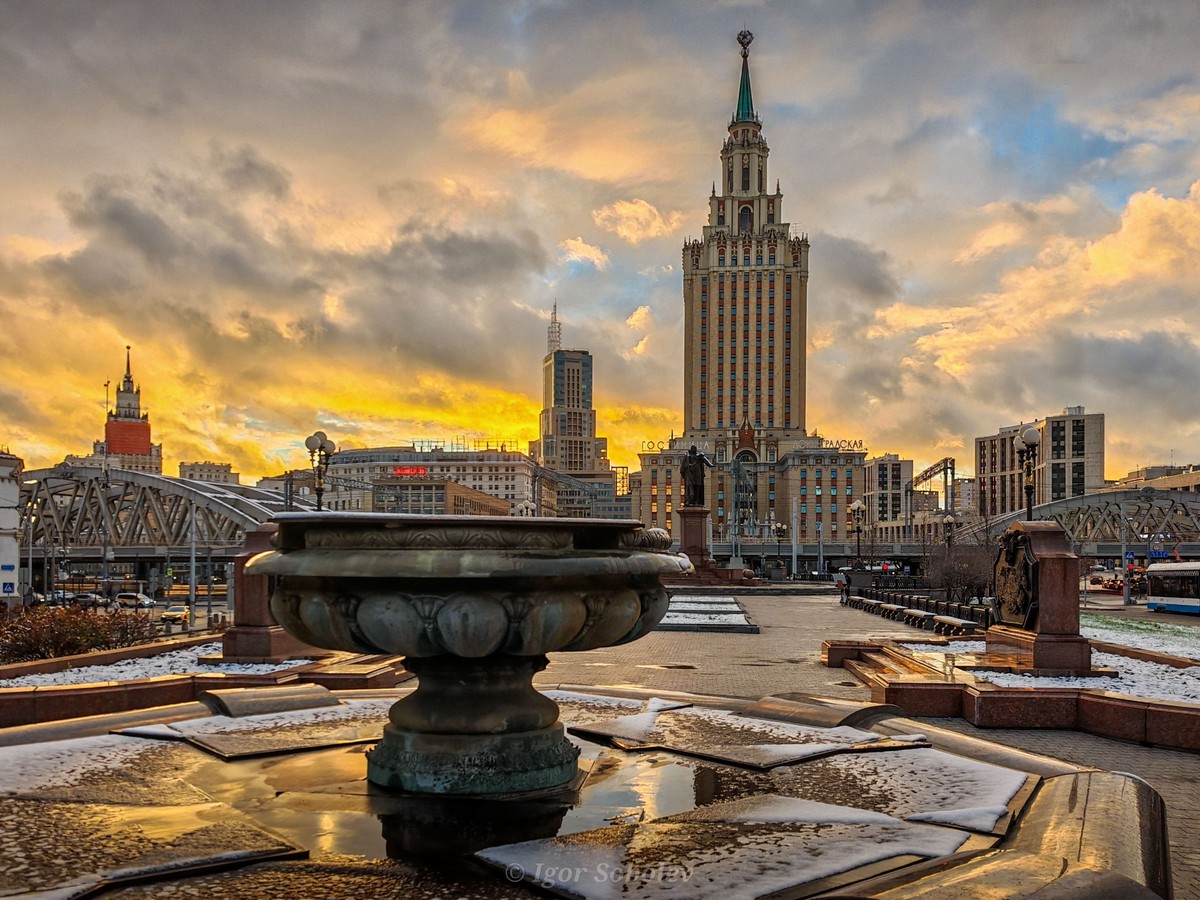 гостиница ленинградская, москва, закат, снег, Игорь Соболев