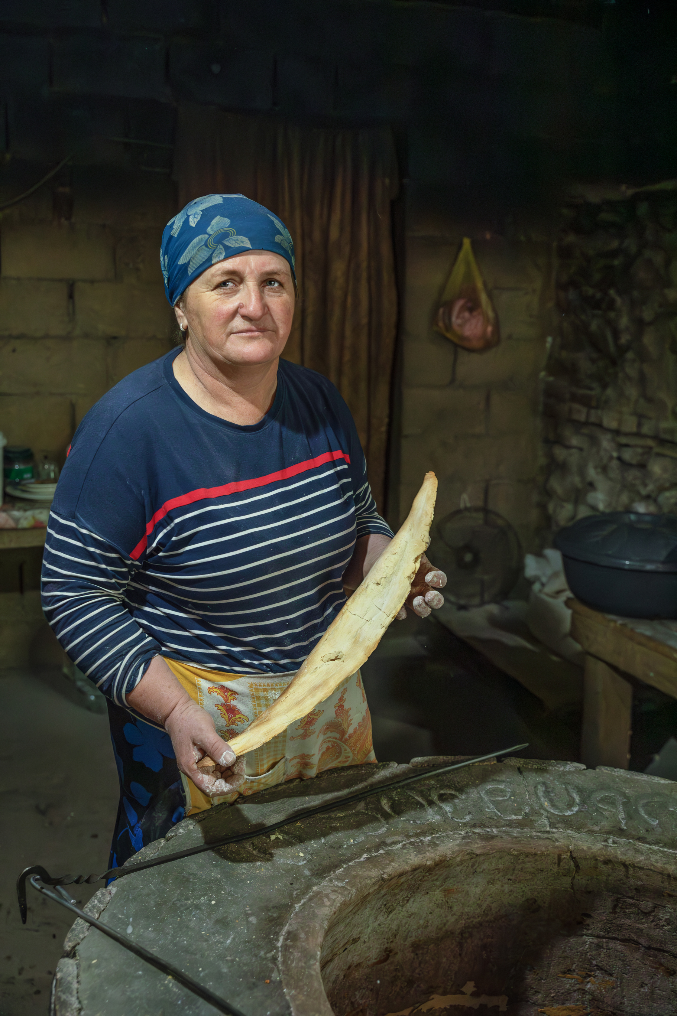 стрит фото, женщина, лаваш, печь., Горбачева Маментьева Татьяна