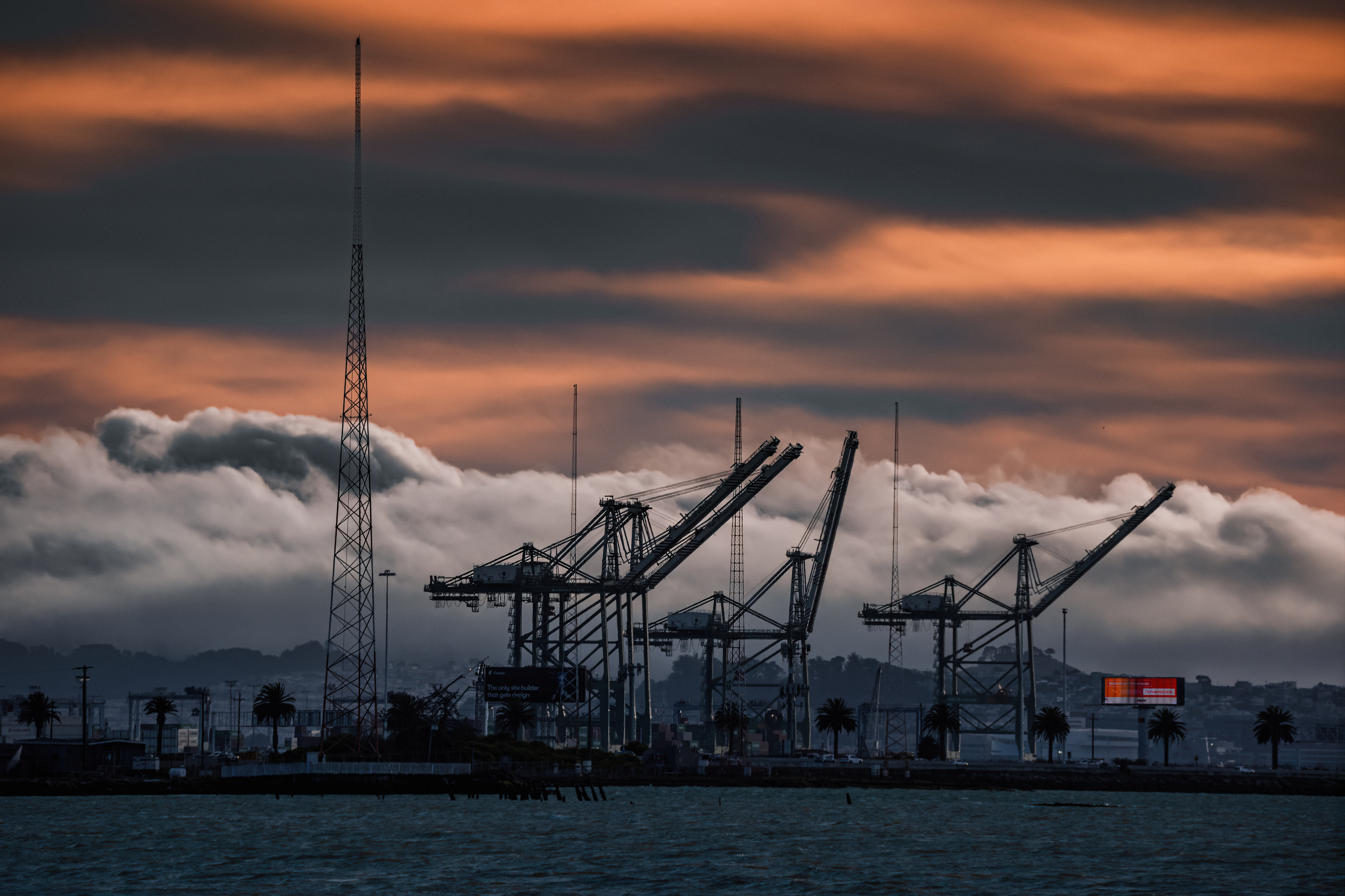 #Sky #Crane #Dusk #Cloud #Evening #Afterglow #Machine #Sunset #Heavy equipment #Construction, Shpek Andrey
