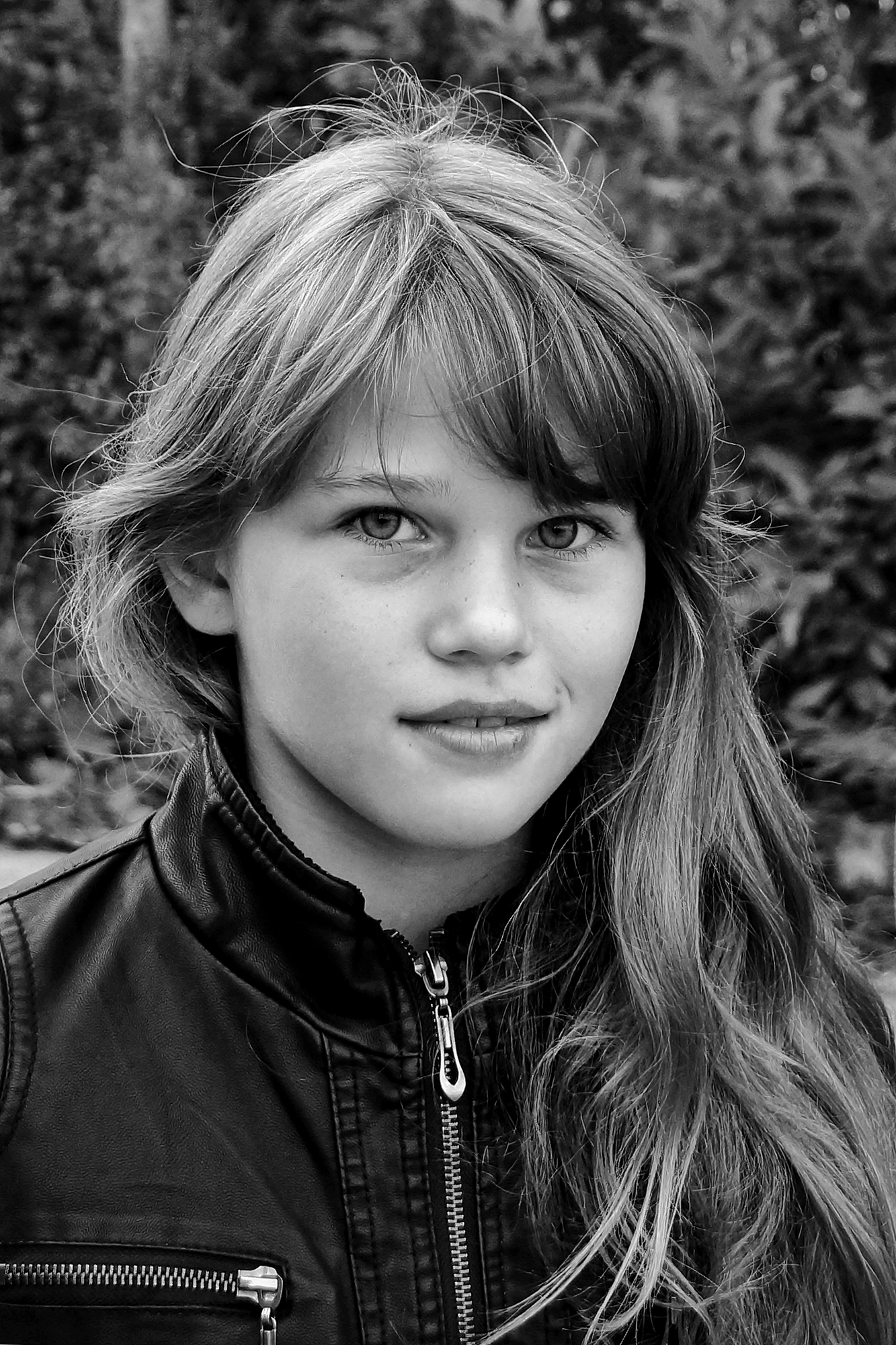 девушка, портрет, глаза, взгляд, чб, апатиты, Николай Смоляк