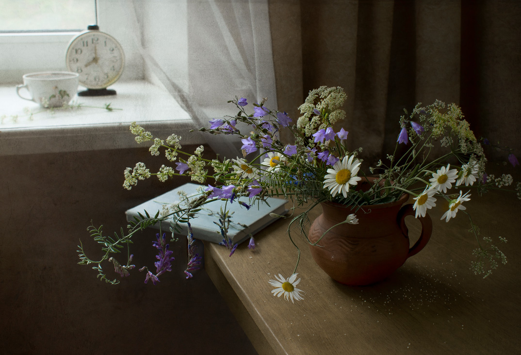 лето, вечер, колокольчики, чтение, Колеснева Елена