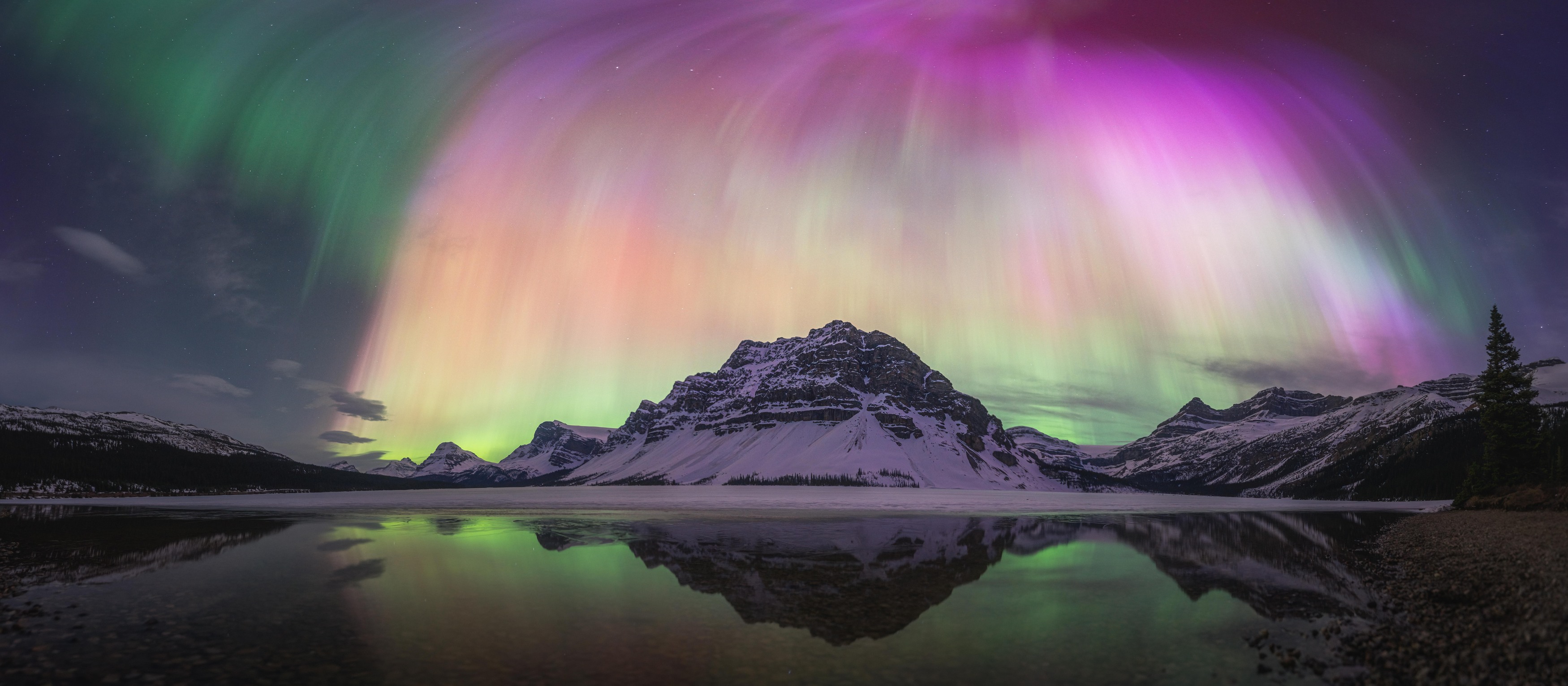 aurora banff canada northernlight night snow winter sky parks alberta rockies , Yongnan Li