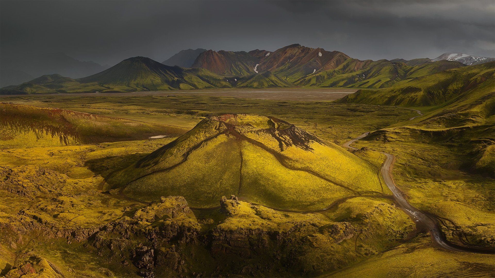 Исландия, Дмитрий Титов