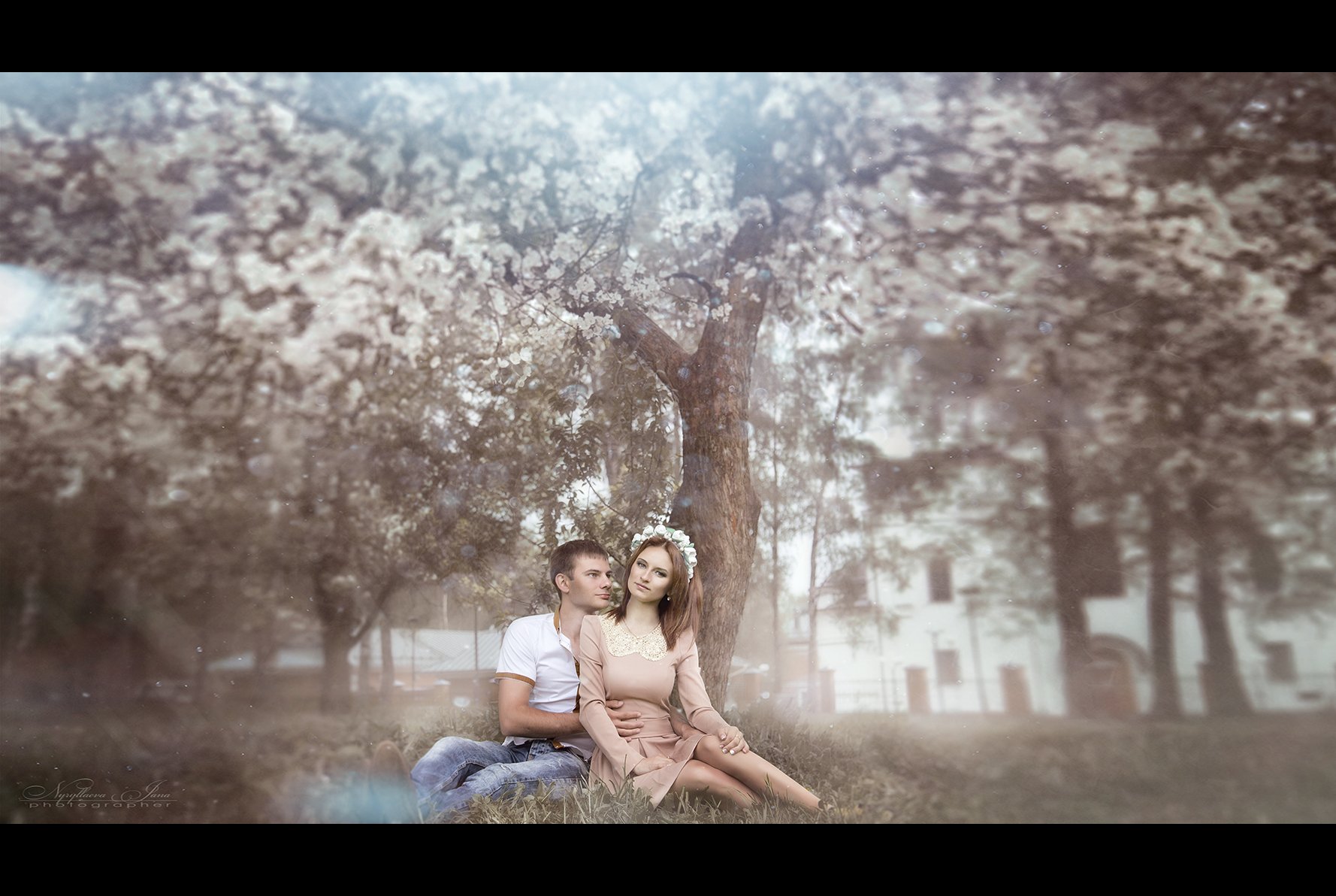 фотосессия цветущие деревья цветы пара любовь лавстори девушка парень природа красиво арт фотошоп, Нуруллаева Яночка