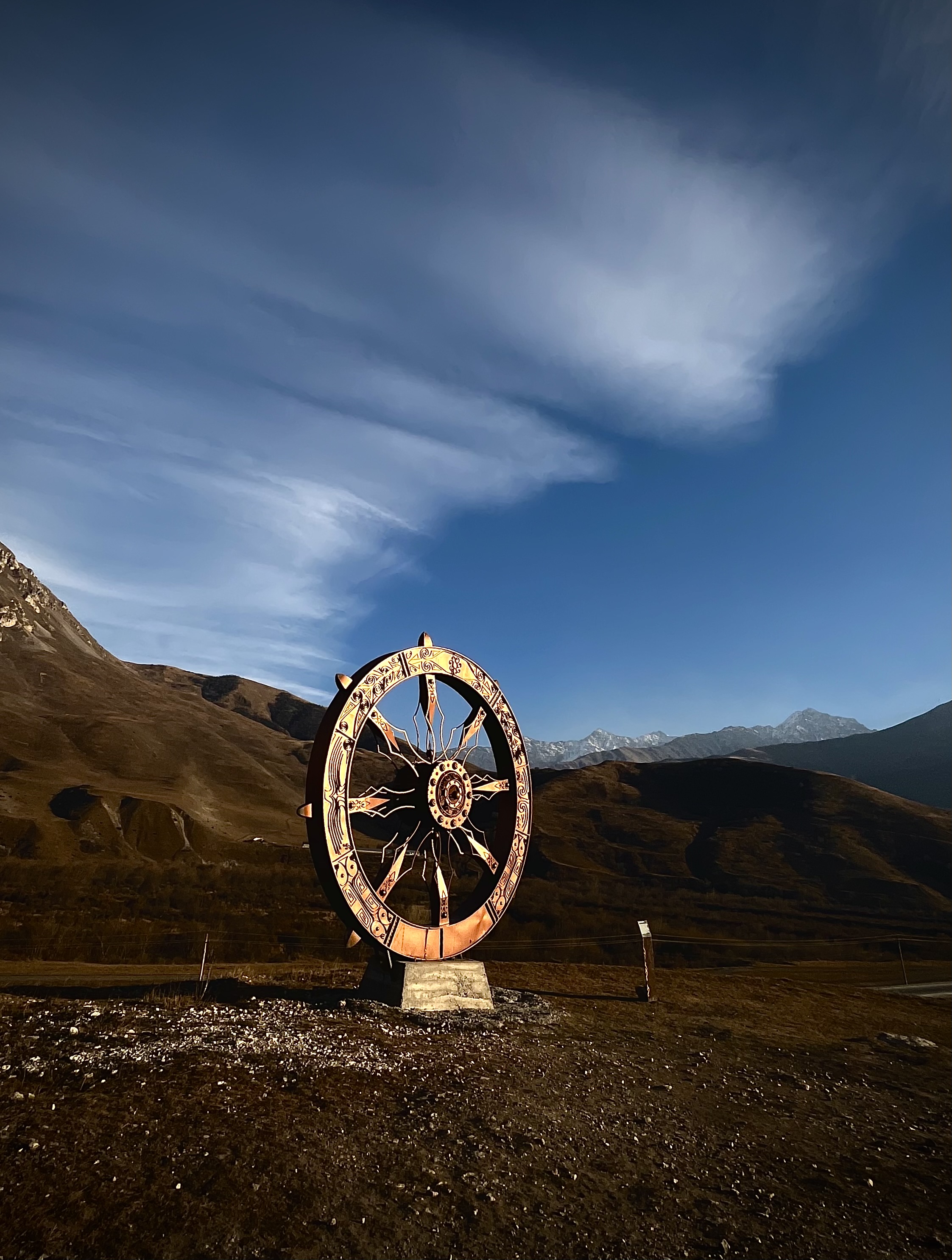 колесо барсага -персонифицированное всесокрушающее огненное колесо в осетинском нартском эпосе, Батраз Табуев