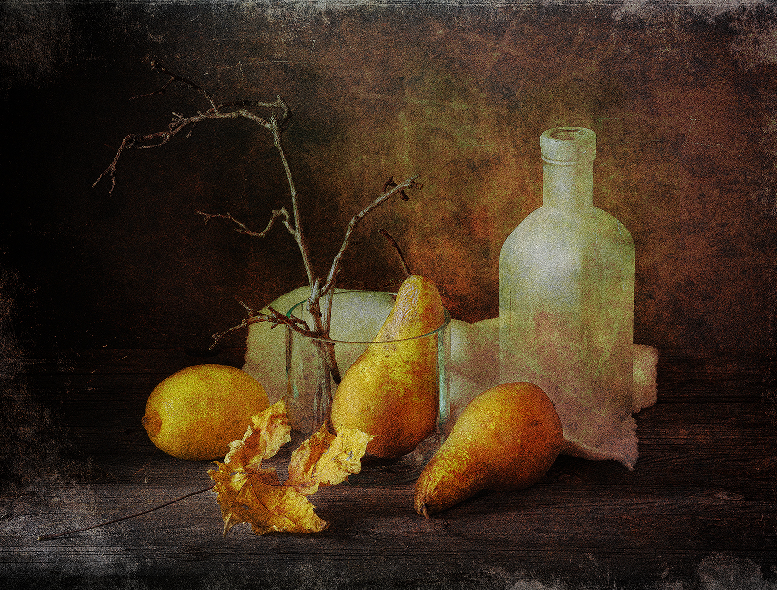 груши, лимон, стеклянная банка, ветки, кленовый лист, Алексей Бычков