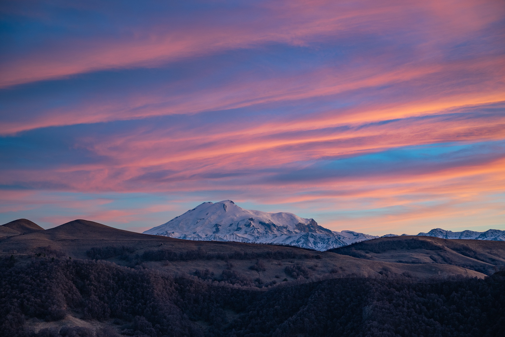 эльбрус, закат, небо, облака, гумбаши, карачаево-черкесия, пейзаж, холмы, горы, хребет, Арсен Алабердов