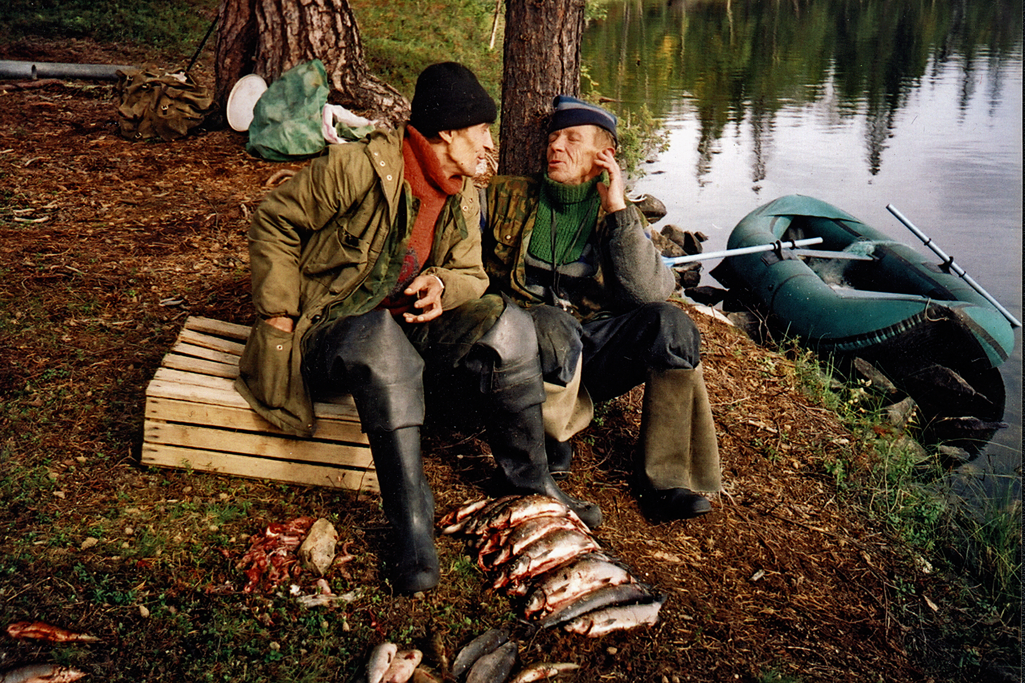 рыбаки, рыбалка, рыба, озеро, лодка, апатиты, Николай Смоляк