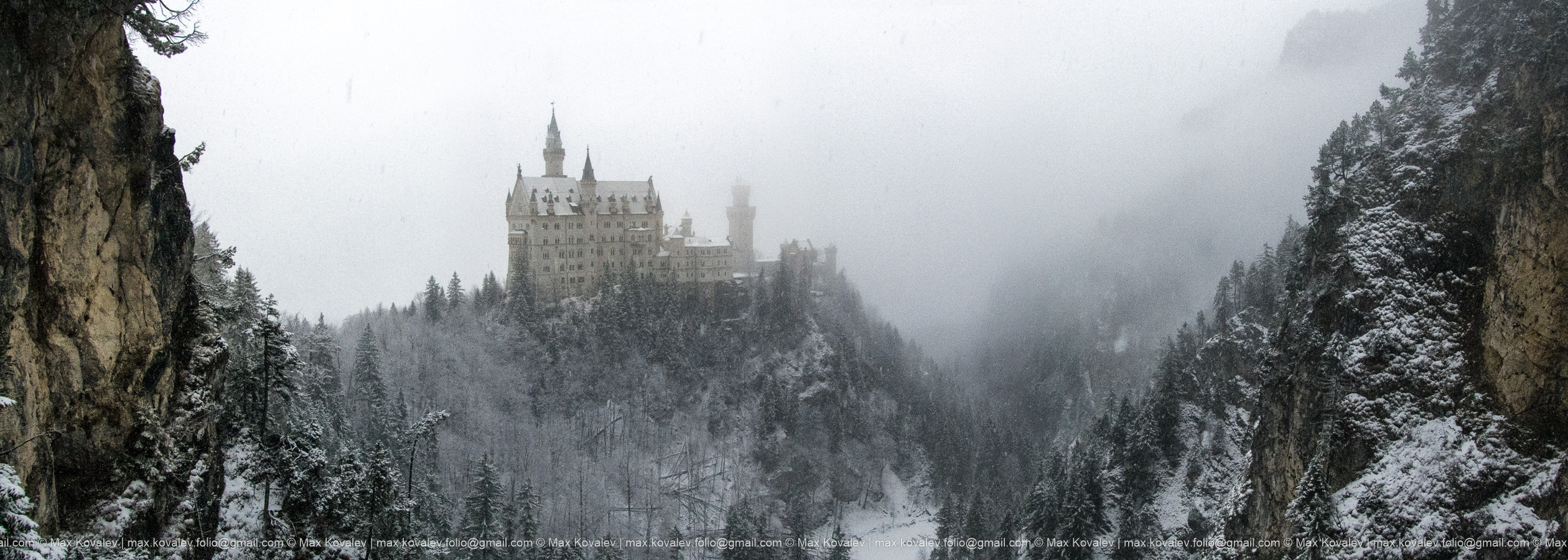 europe, germany, hohenschwangau, neuschwanstein castle, building, castle, fog, forest, mountain, nature, plant, snow, tree, winter, германия, европа, нойшванштайн замок, гора, дерево, замок, здание, зима, лес, природа, растение, снег, туман, Ковалёв Максим