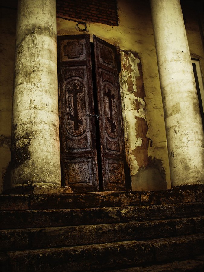 москва, церковь, дверь, цепь, арт, Дмитрий Гоцкин