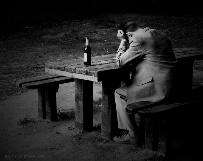 парень, мужчина, бутылка, грусть, отчаяние, ночь, вечер, пустота, любовь, расставание, одиночество, Lanest