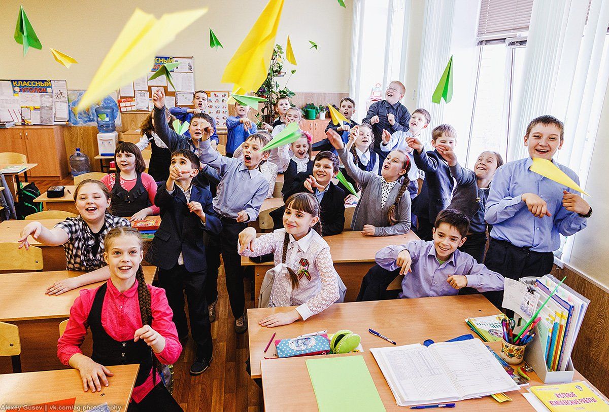 school,classroom,kids,class,summer,vacation,paper plane, Алексей Гусев
