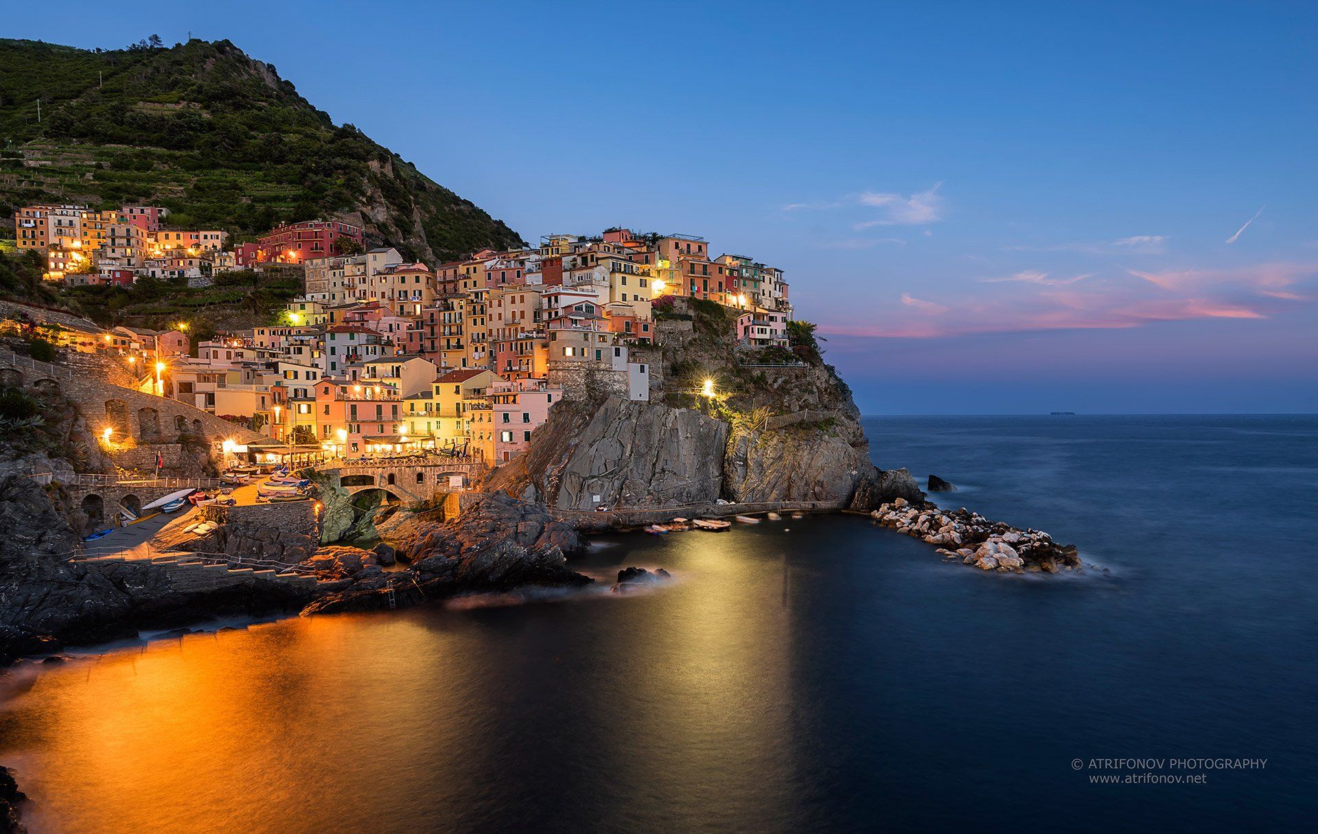 Manarola, Cinque Terre, Italy, village, ancient, national park, sea, Linguria, Andrey Trifonov