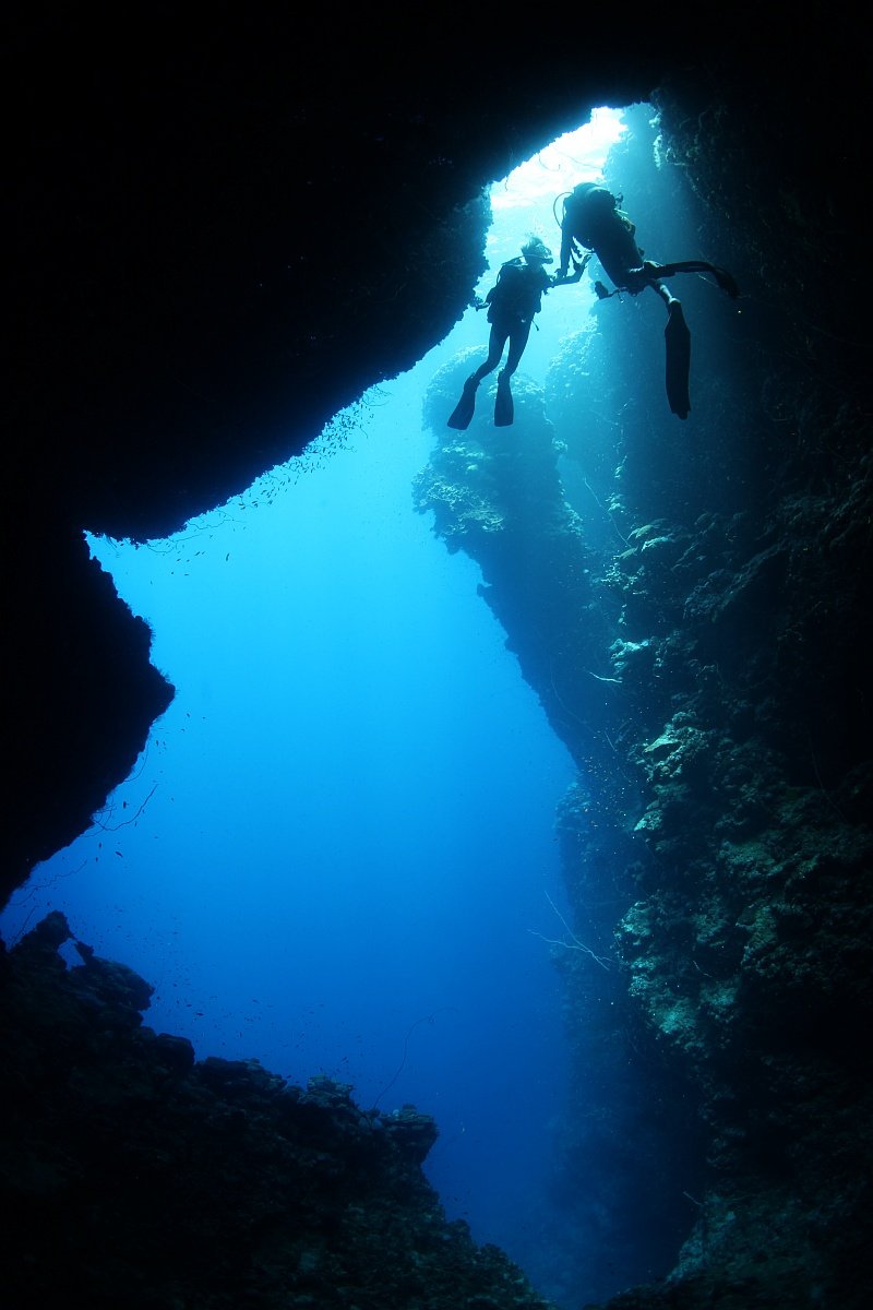 подводное, пещера,дайвинг, дайвер, свет,двое,Судан,море,Красное море, underwater,scuba,diving, Нарчук Андрей