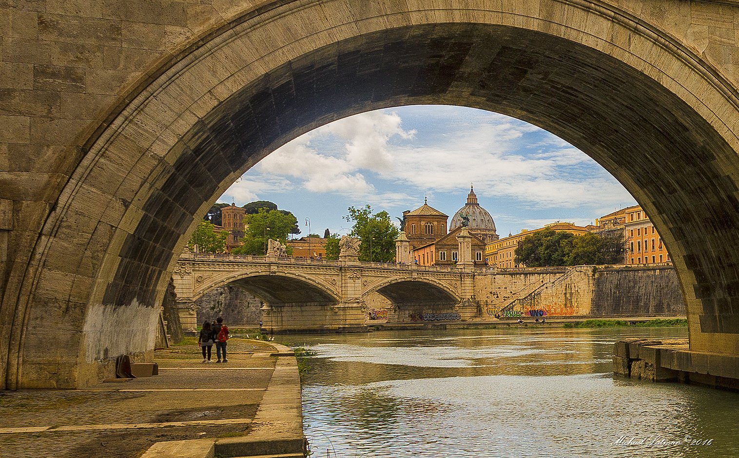 river,Tiber, city,Rome,bridge,calm,flow,Vatican, Michael Latman