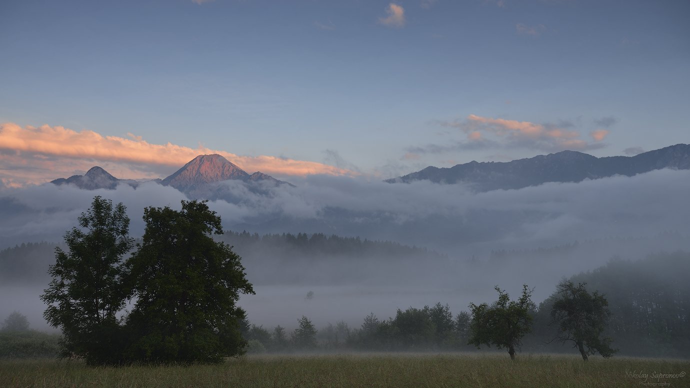 караванские альпы, альпы, австрия, туман, горный пейзаж, вечерний пейзаж, горы, Николай Сапронов
