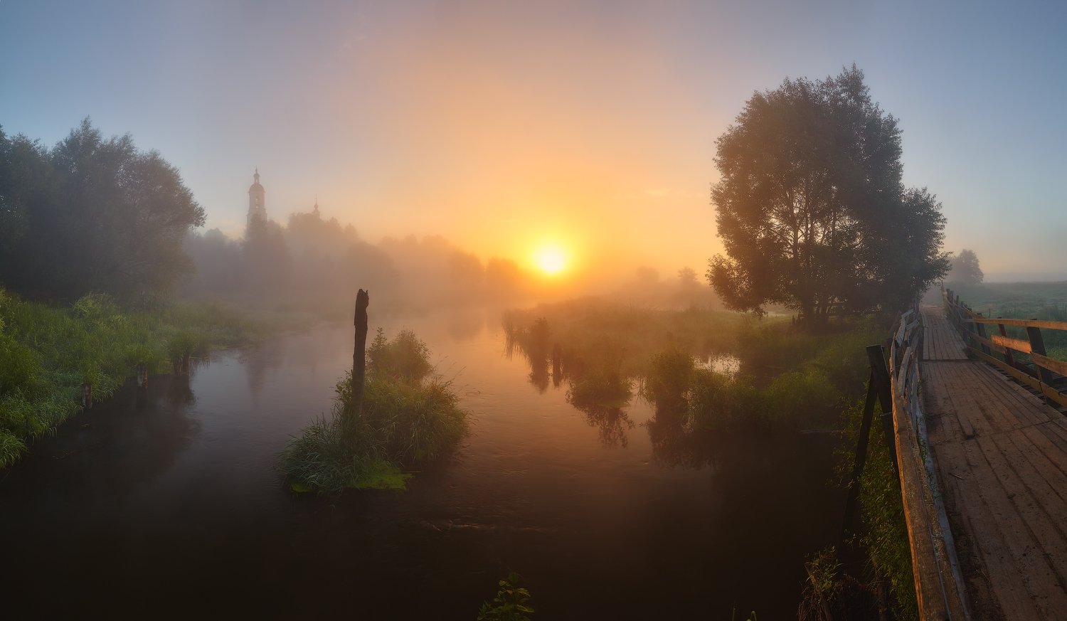 Обретенная природа. Село Филипповское Владимирская область река Шерна. Село Филипповское Владимирская область пейзаж. Туман в Киржаче осенью. Река Шерна на рассвете. Июнь 2022.