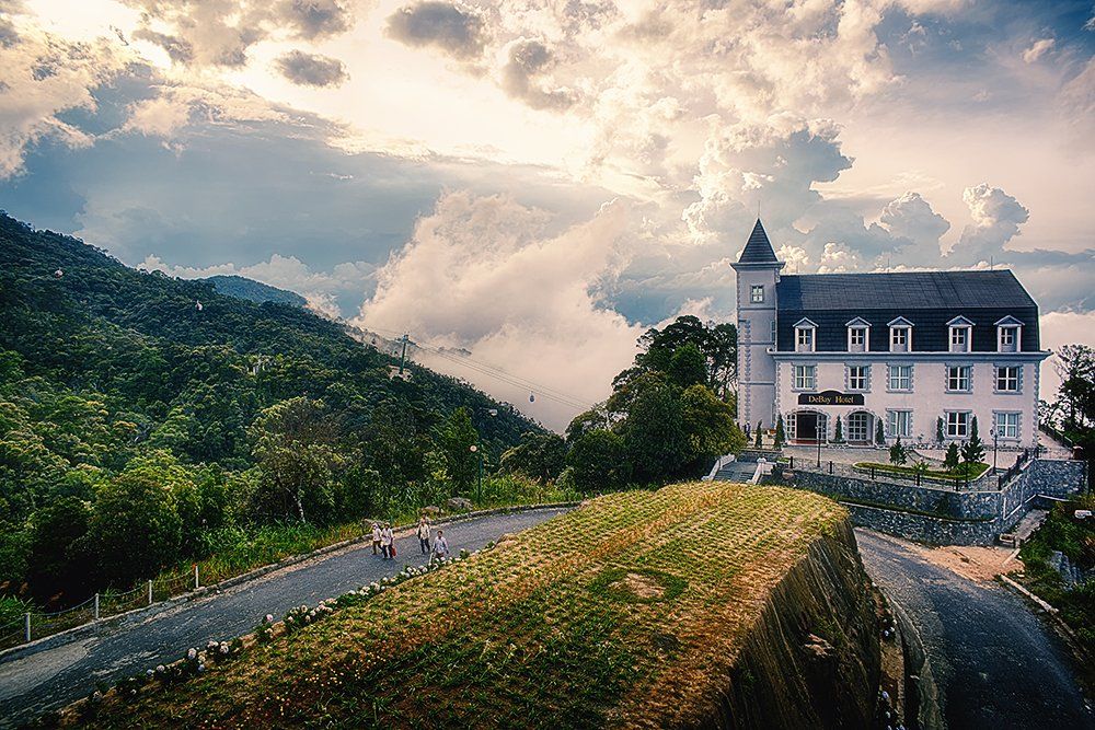 Hotel DeBay, Danang, Vietnam, Кирилл