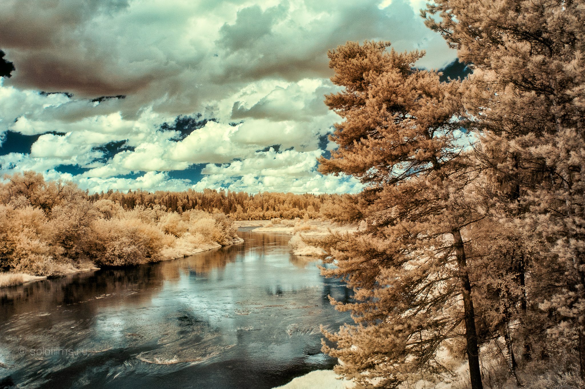 landscape infrared Russia Moscow river clouds, Владимир Соловьев