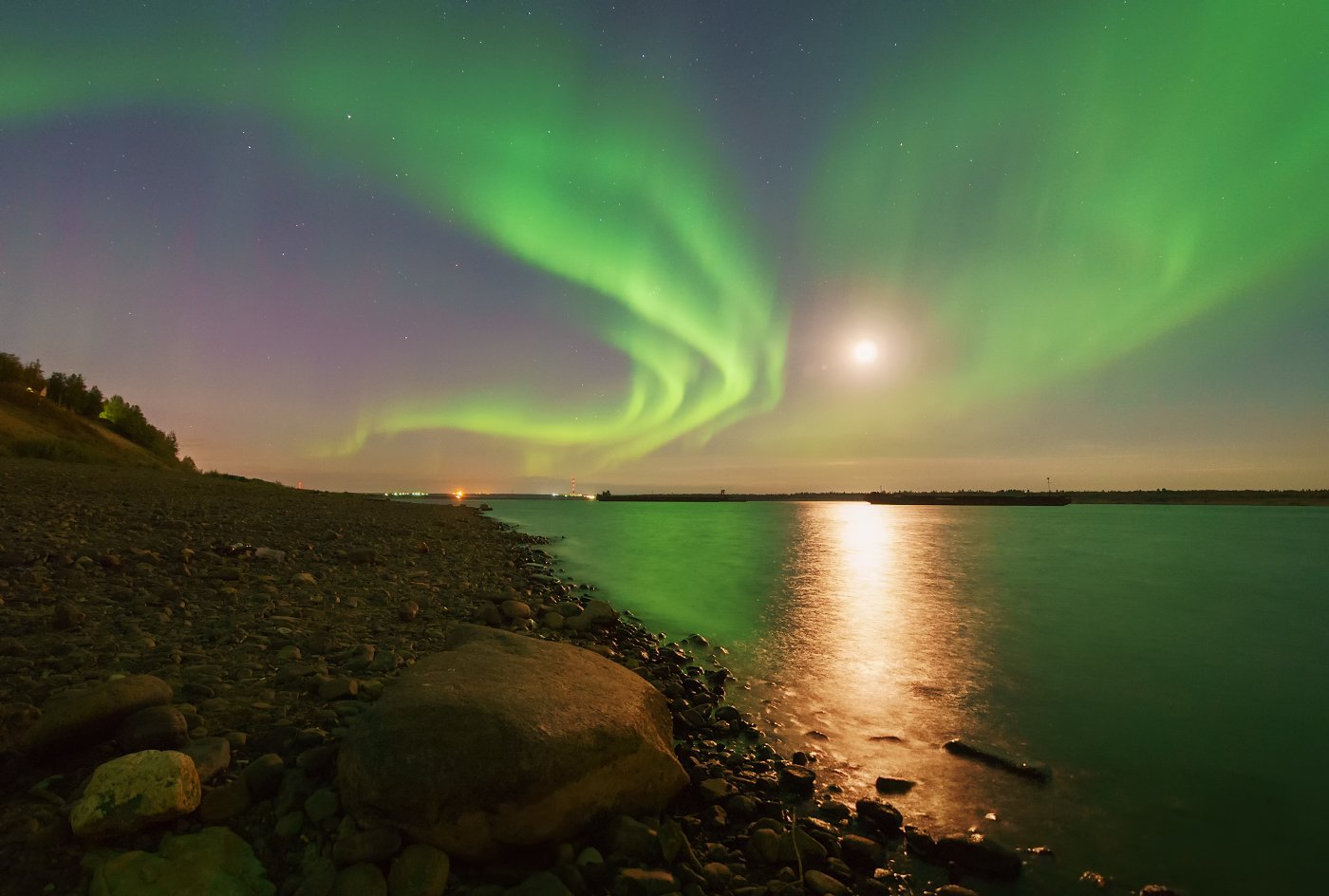 Aurora borealis, Коми, Луна, Печора, Северное сияние, Игорь Подобаев
