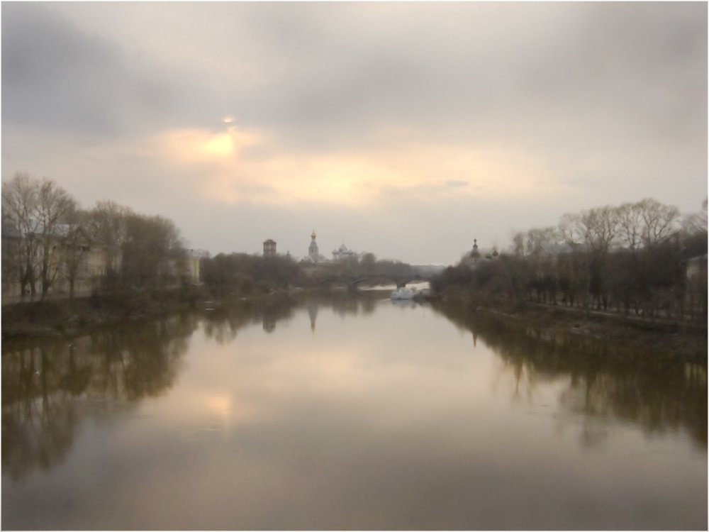 река, Vlad St