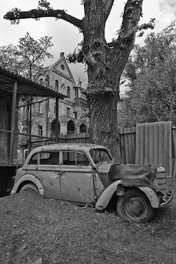 старый, город, автомобиль, \"москвич\", дом, дерево, Владимир Костылев