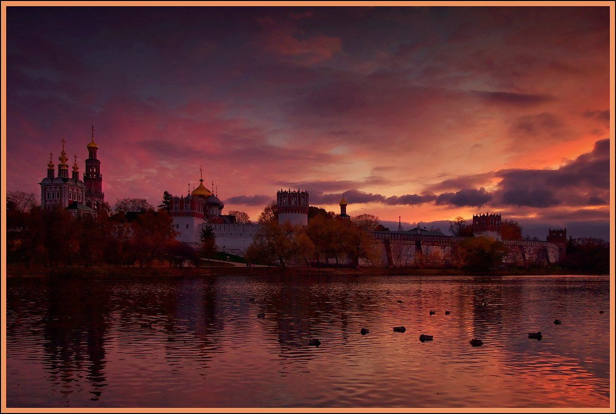 монастырь, вечер, закат, пруд, небо, пейзаж, Oleg Dmitriev
