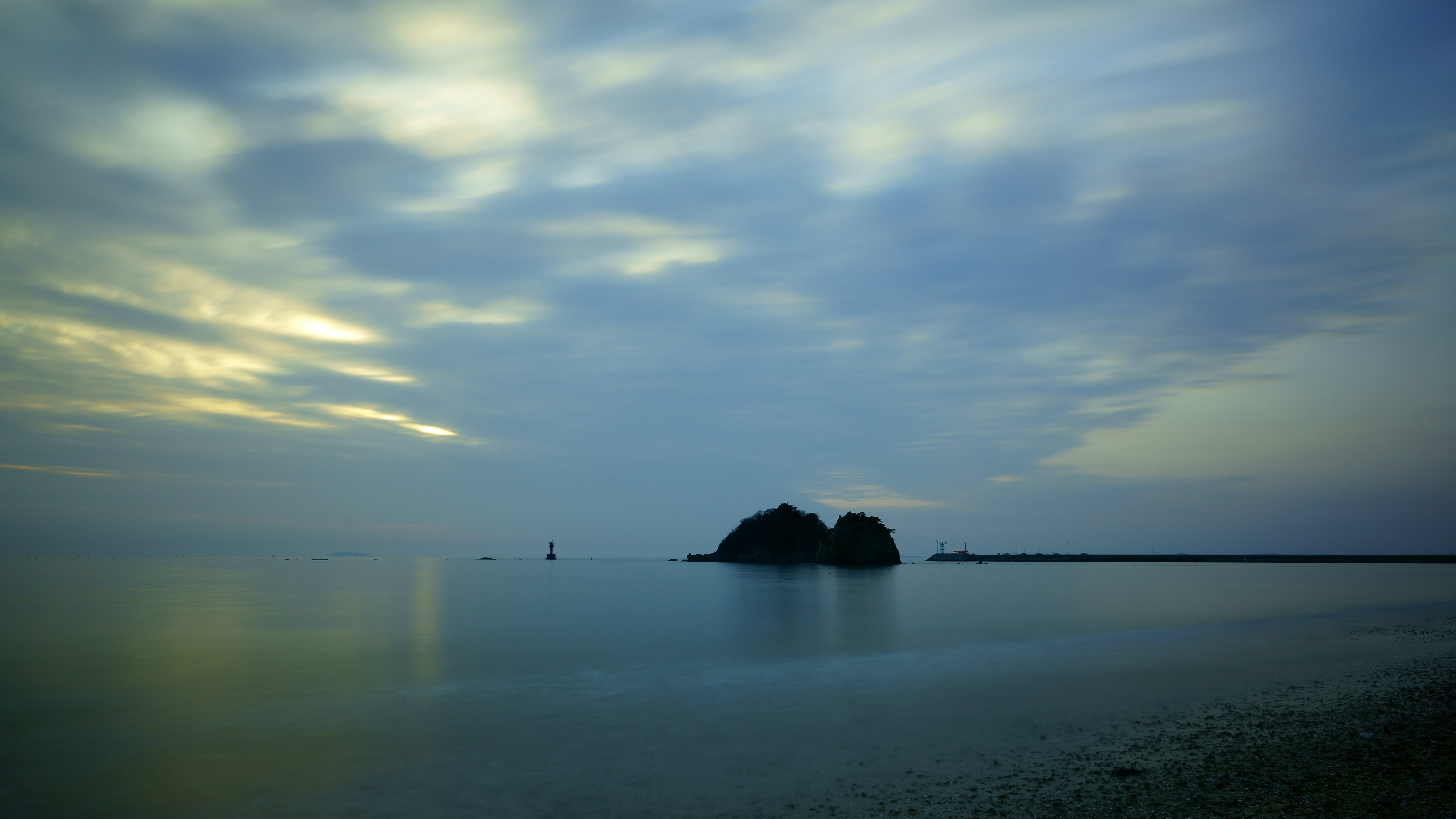 asia,korea,south korea,sea,seascape,island,lighthouse,water break,reflection,cloud,sunset,seashore,horizontal,, Shin