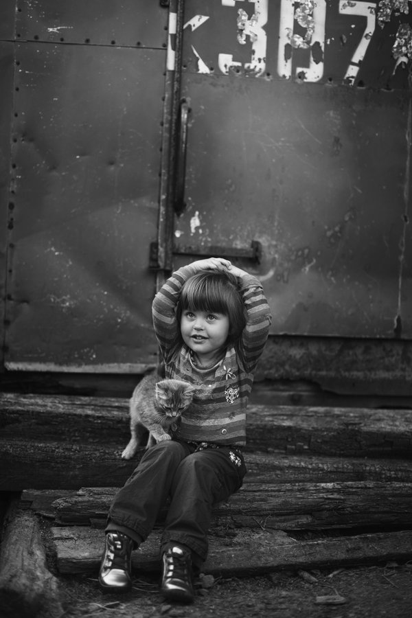 child, childhood, cat, girl, Юлия Карпова