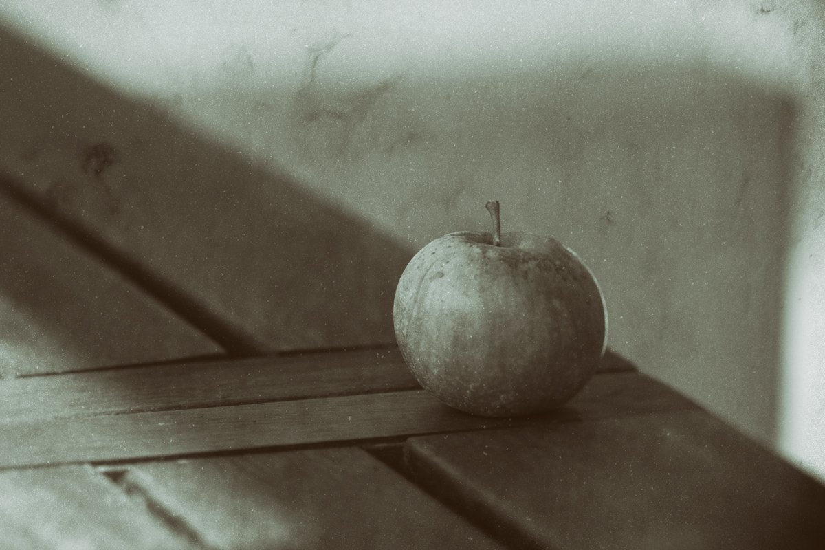 натюрморт яблоко, Olek Verze