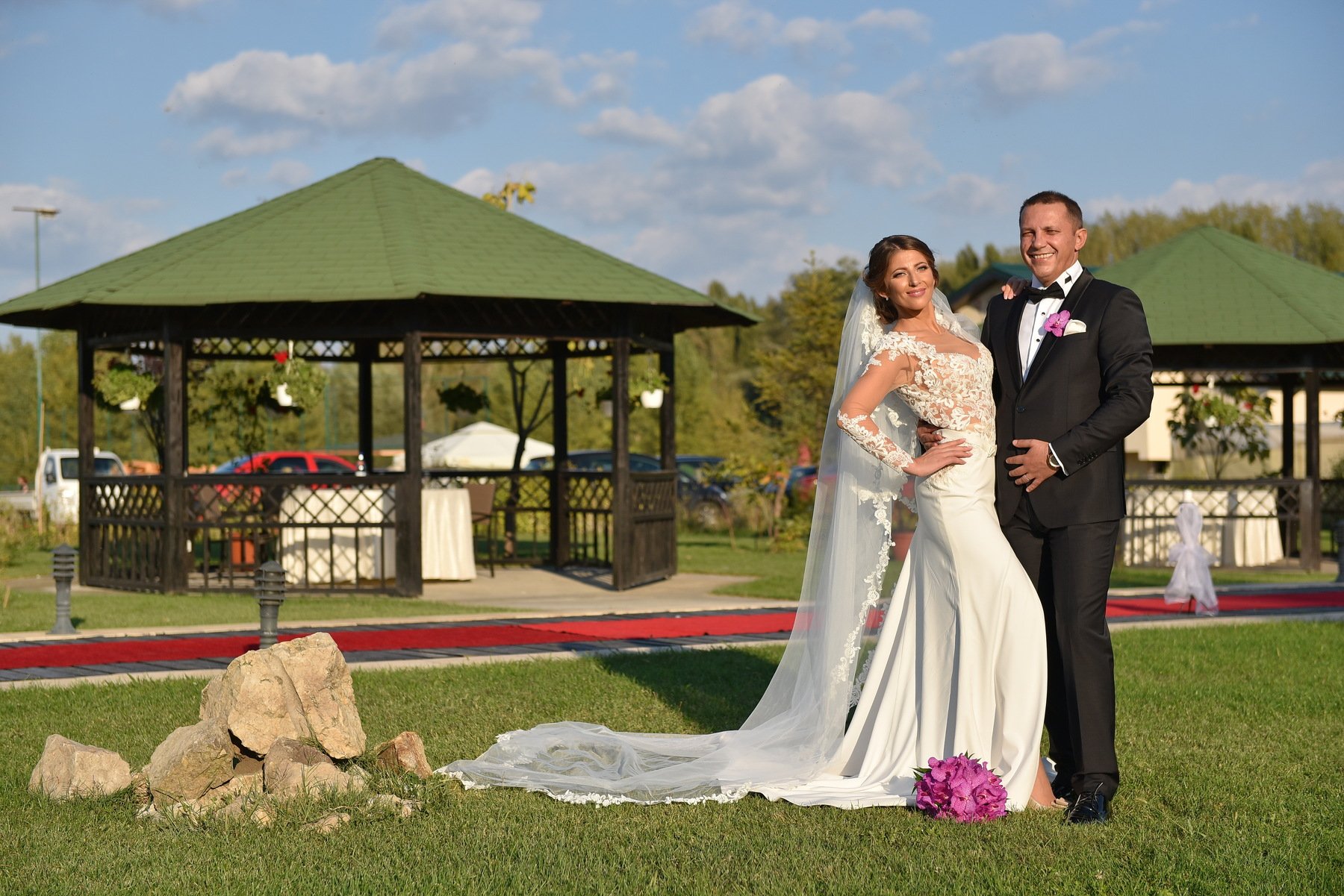 groom, bride, nature, arrangement, sky, clouds, married, Sorin Lazar Photography