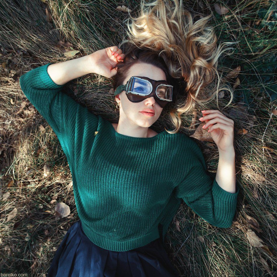 autumn, fall, grass, beauty, woman, young, laying, googles, Roman Barelko