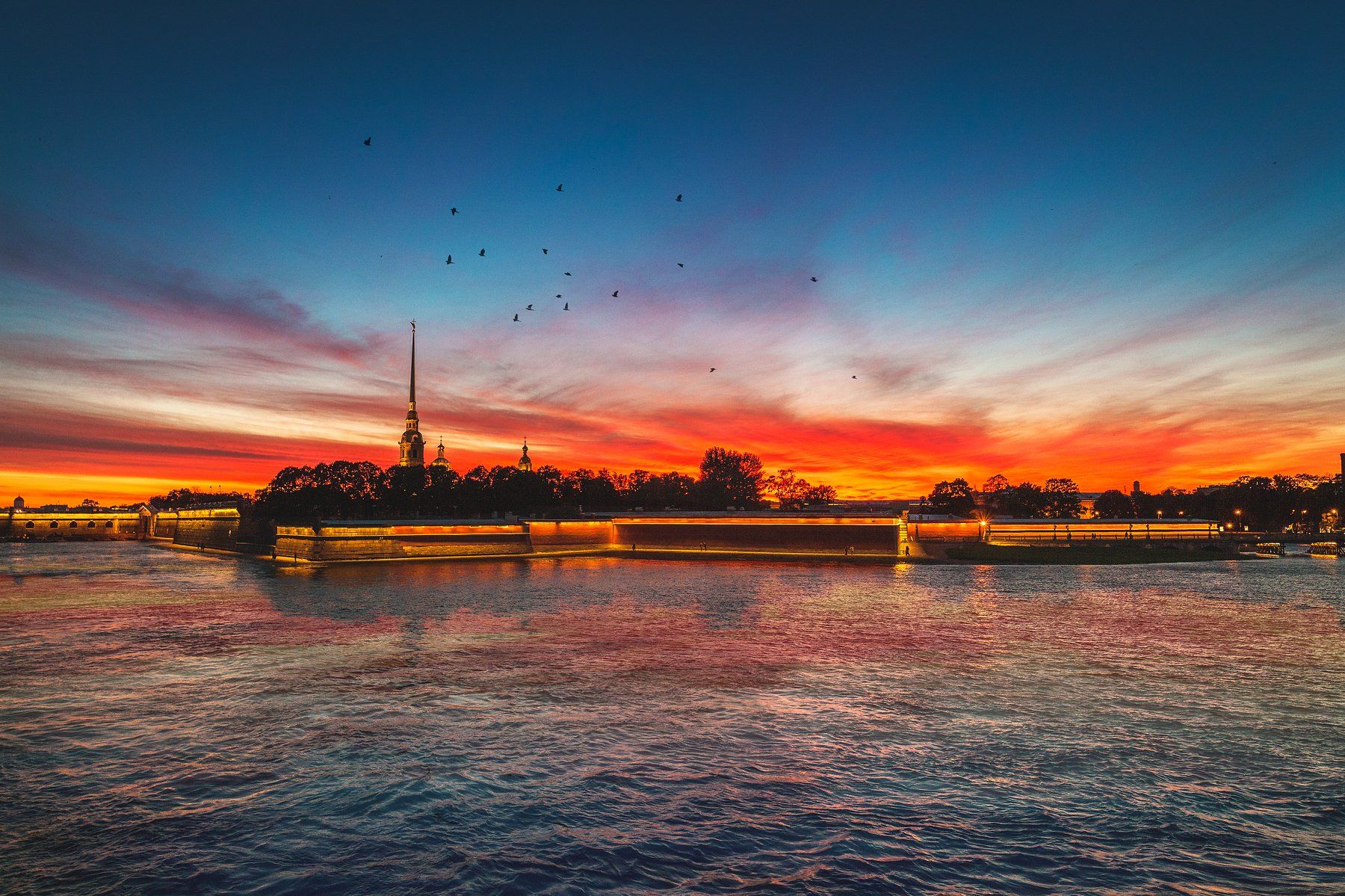 Закат в питере. Закат в петербурге время. Закат в петербурге время. Санкт-петербург восход. Закат в петербурге время.