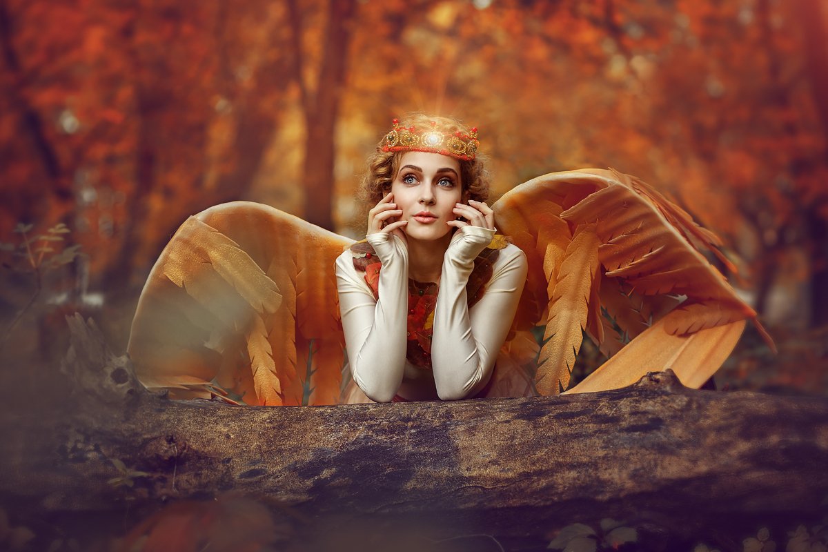 ангел, осень, девушка, лес, листья, багряный, корона, арт, сказка, корона, настроение, фантазийный, красота, крылья, Марина Кондратова