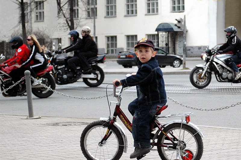 мальчик, велосипед, мотоцикл, байк, Павел Круглик