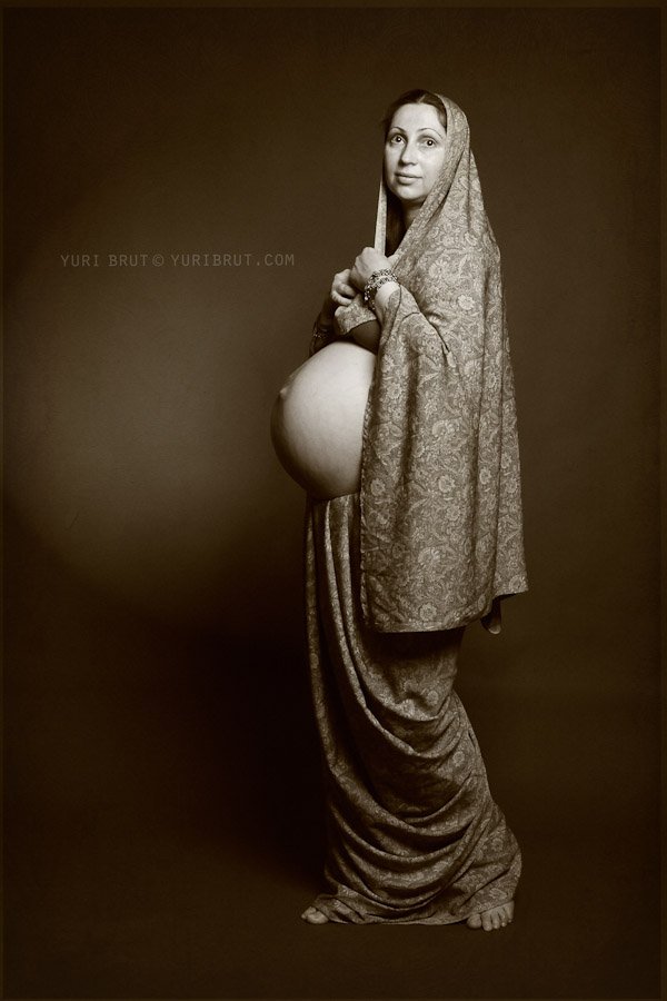 портрет, беременная, Юрий Брут