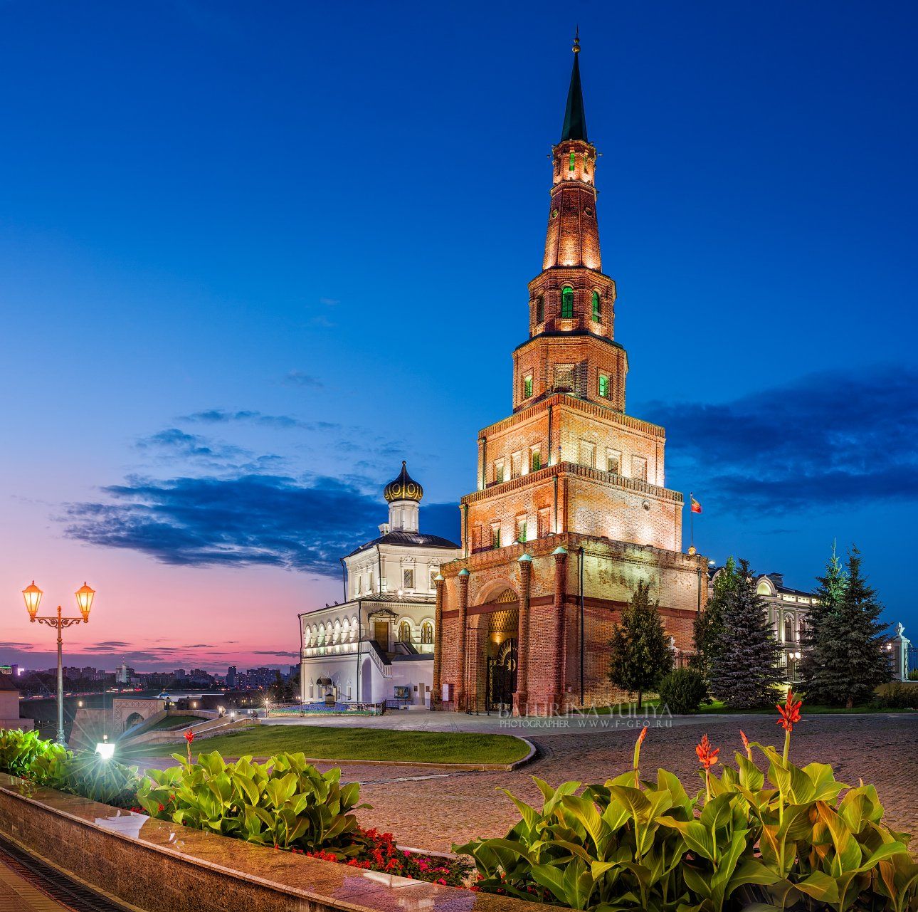 казань, башня, сююмбике, ночь, лето, казанский кремль, Юлия Батурина