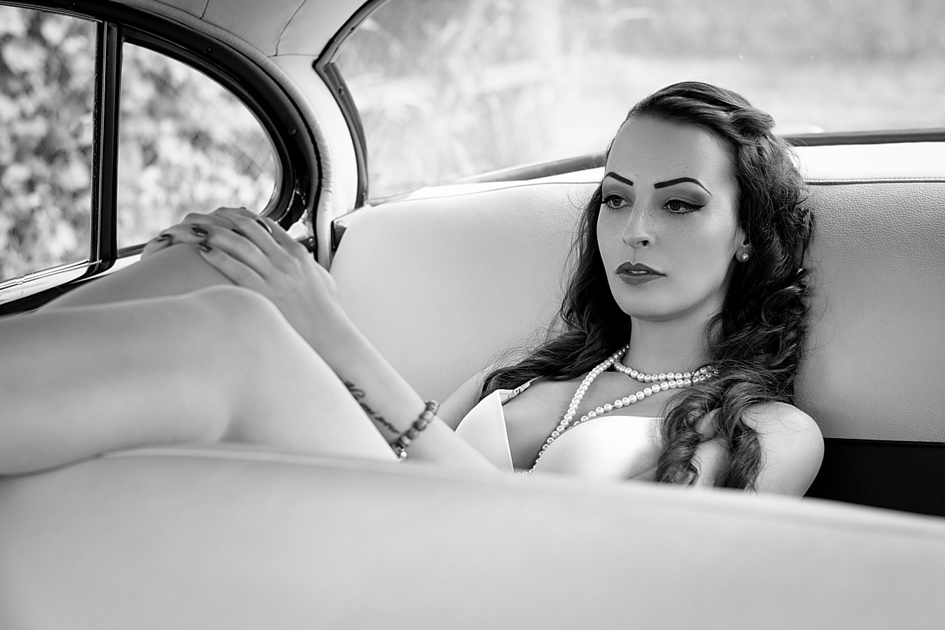 model, glamour, woman, female, lingerie, black and white, body, sexy, sensual, natural light, curves, portrait, car,, Lajos Csáki