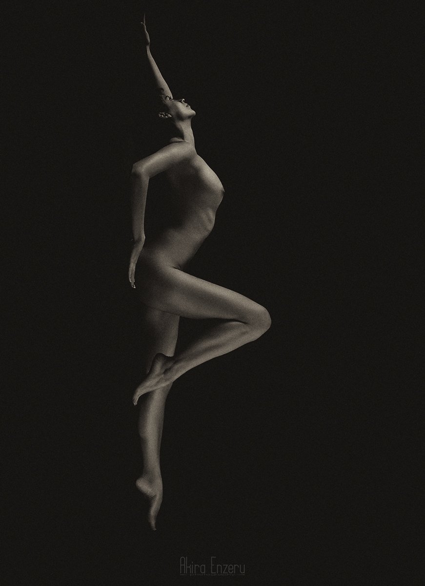 nude, portrait, studio, black & white, Enzeru Akira