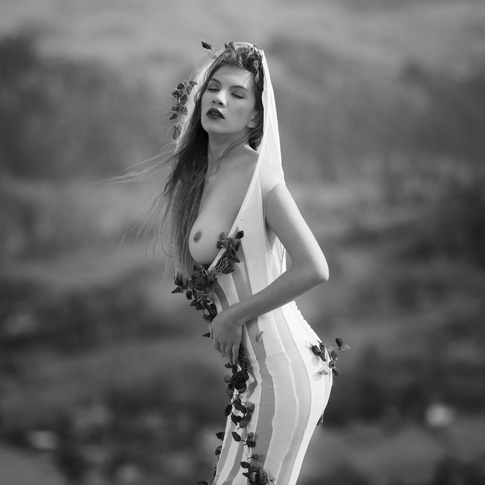 portrait,black,white,wind, Alexandra Fira