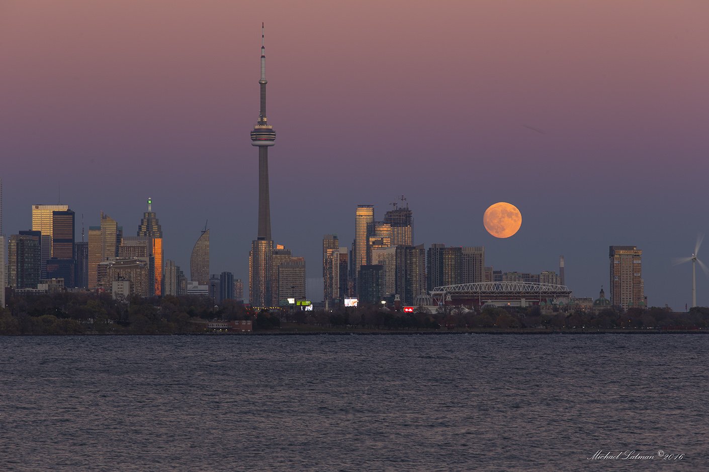 toronto, fall, city, supermoon,evenung, sunset,lake,dusck, Michael Latman