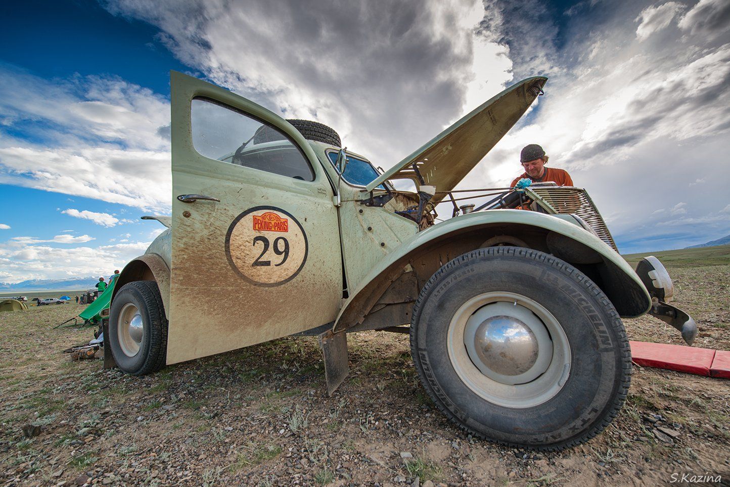 Retro-rally, Paris-Peking 2016, Republic Altai,  Paris-Peking, Altai, Retro-rally 2016, ретро-ралли 2016, париж-пекин, машины, авто, автомобили, Алтай, Горный Алтай, горы, Светлана Казина