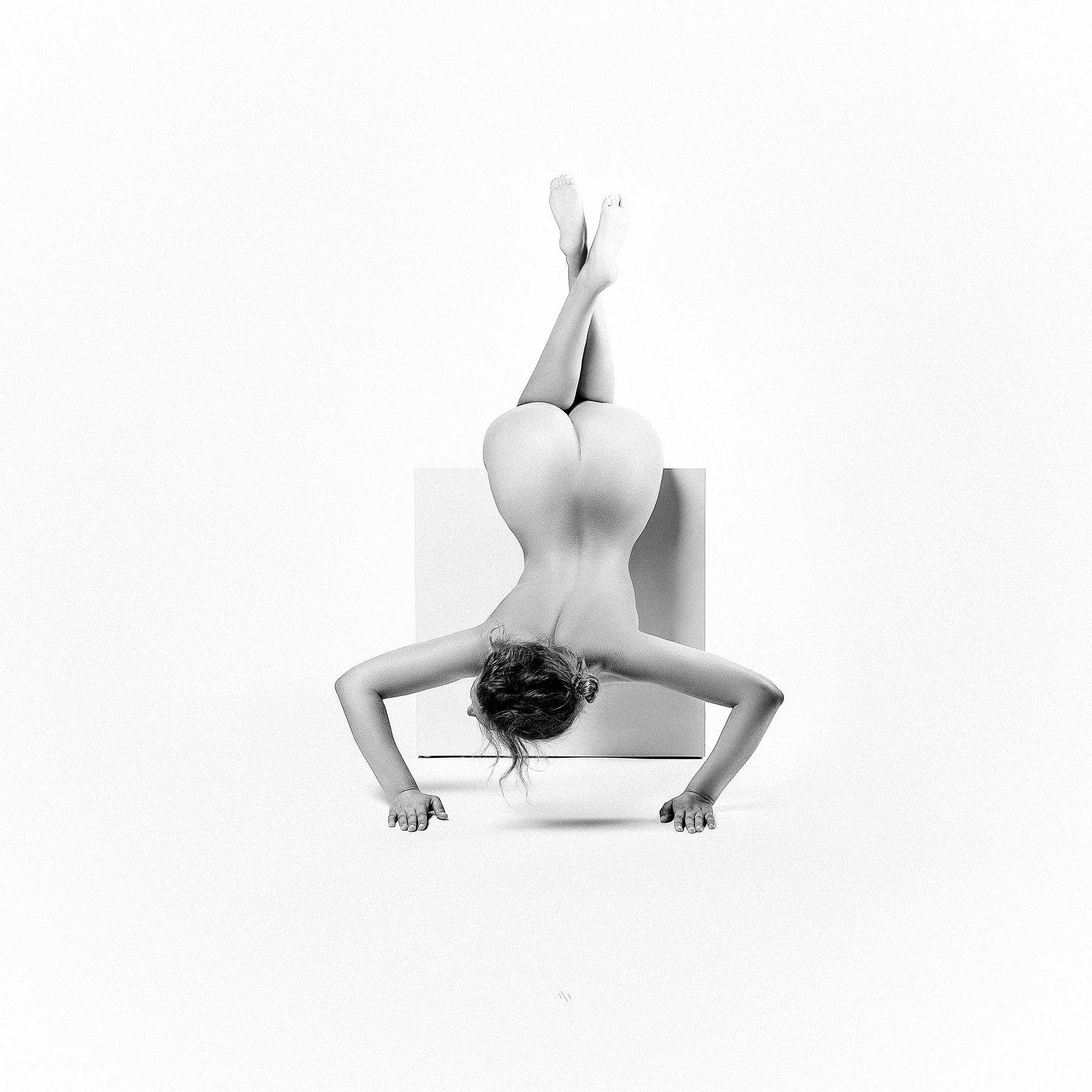 woman, nude, cube, black and white, body, beauty, studio, Руслан Болгов (Axe)