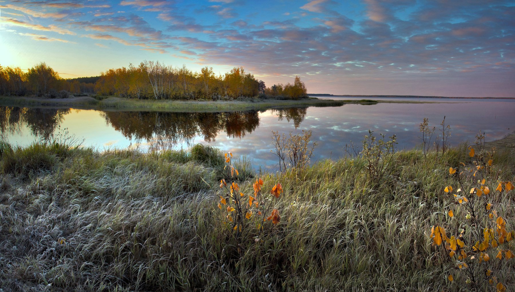 озеро, река, рассвет, осень: панорама,, Татьяна Борисова